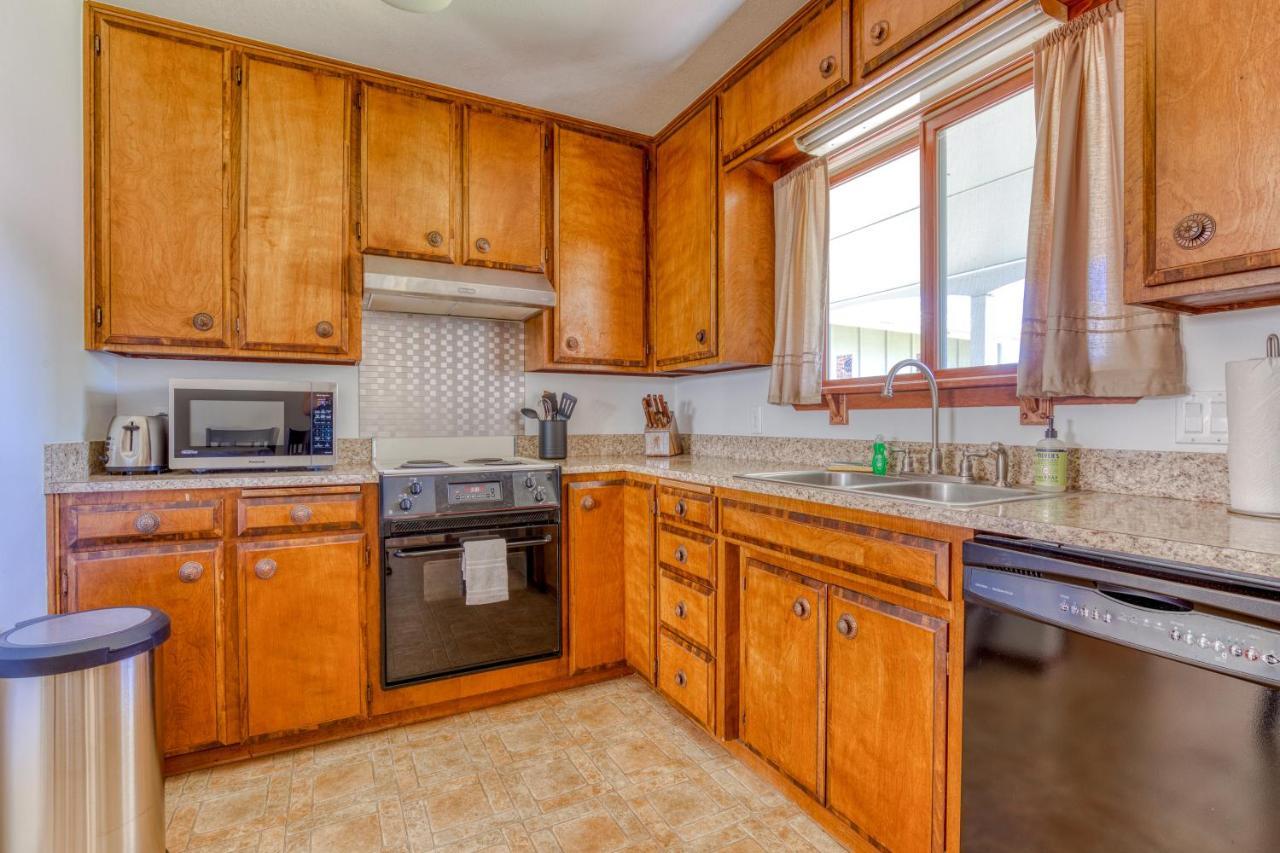 Machouse Villa McMinnville Bagian luar foto