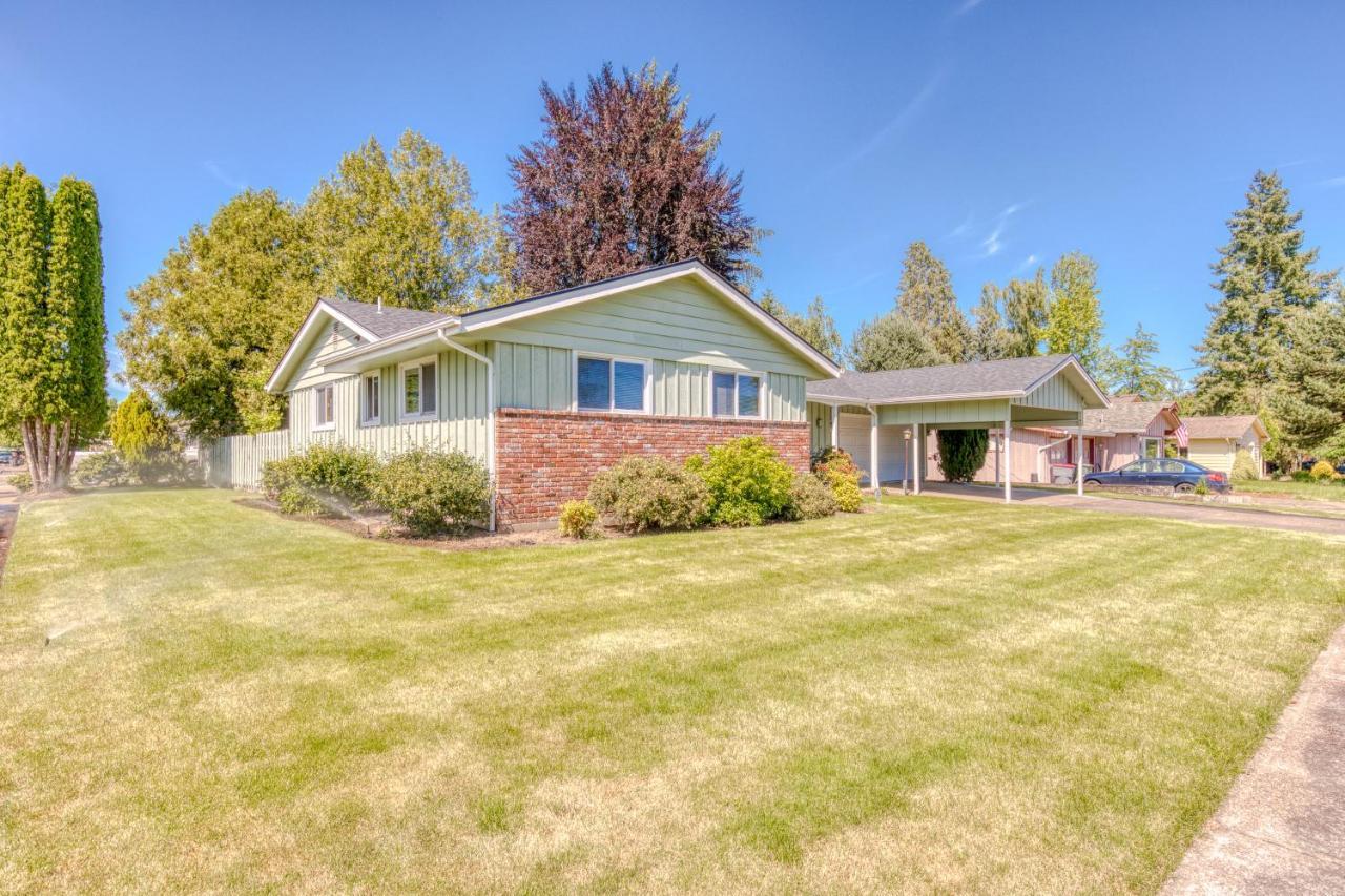 Machouse Villa McMinnville Bagian luar foto